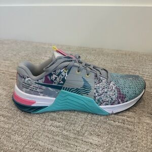 Nike Women's Metcon 8 Training Shoes